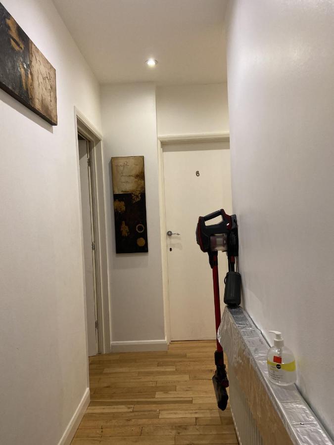 Art Double Bed Room 埃奇韦尔 外观 照片
